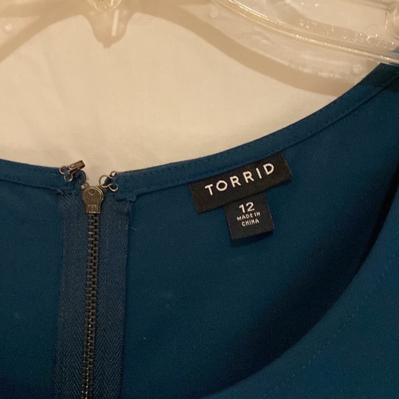 Torrid green jersey knit dress - Picture 2 of 3